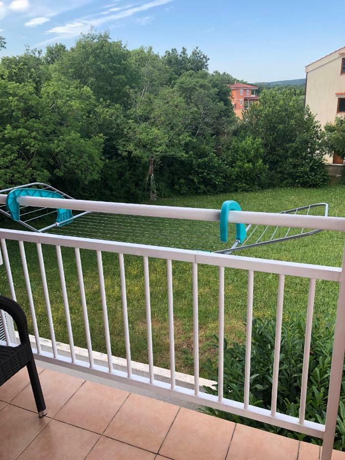 Apartman Snjezana Malinska Buitenkant foto